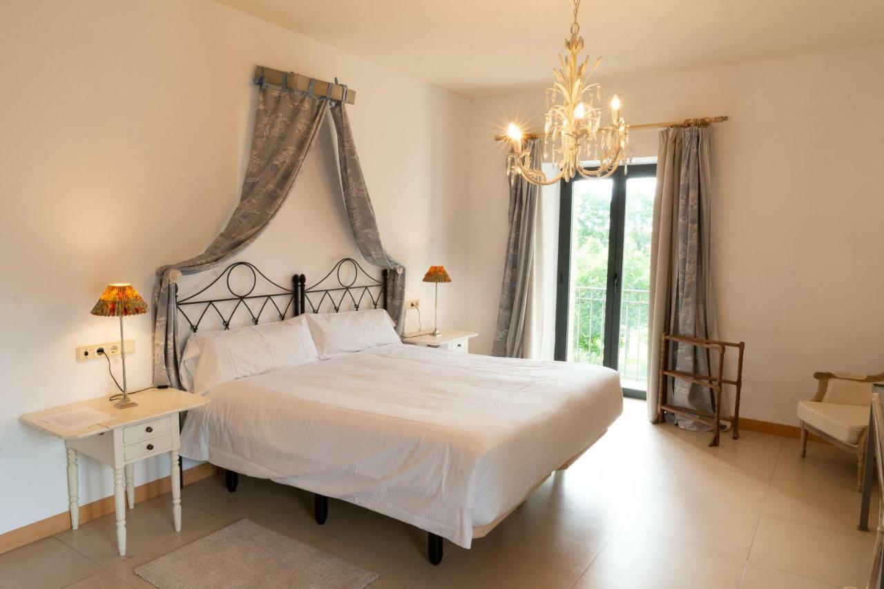 Hotel Villa Marcilla Exteriör bild